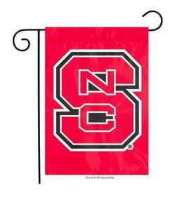 North Carolina State Wolfpack Embroidered Banner Garden Flag