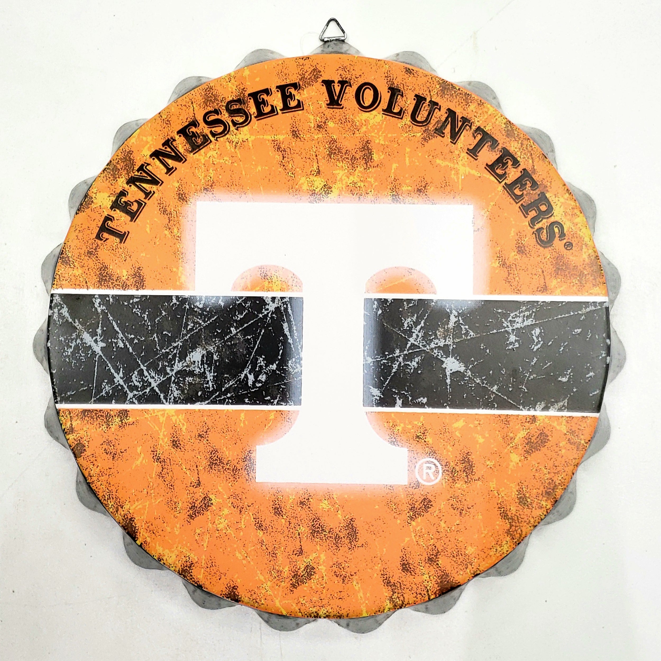 Tennessee Volunteers Distressed Bottle Cap Signs
