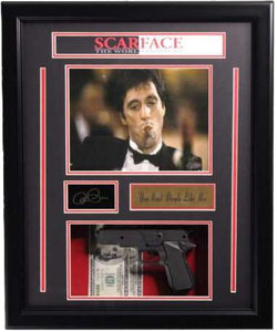 Scarface Al Pacino with Gun 200 Large Frames