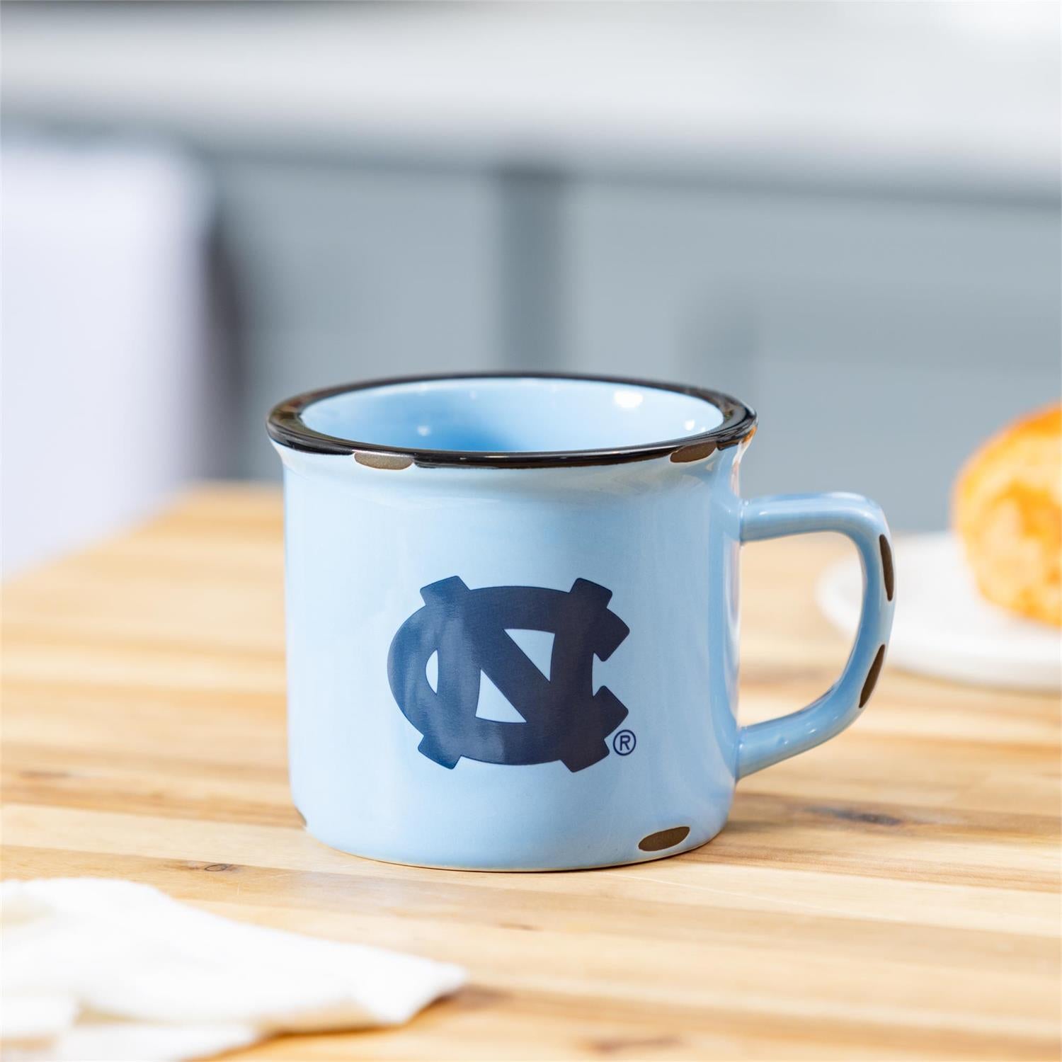 North Carolina Tar Heels Ceramic Camp Cup with Enamel Finish 14oz