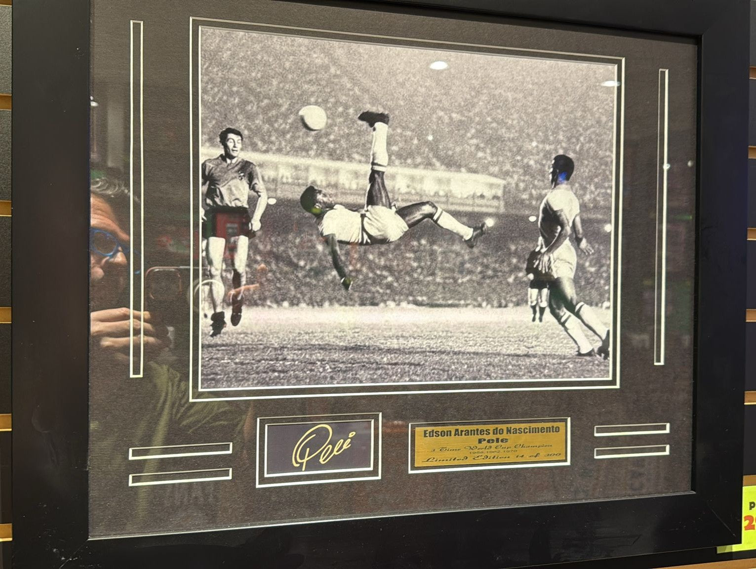 Brazil National Team Pelé Bicycle Kick Medium Frames