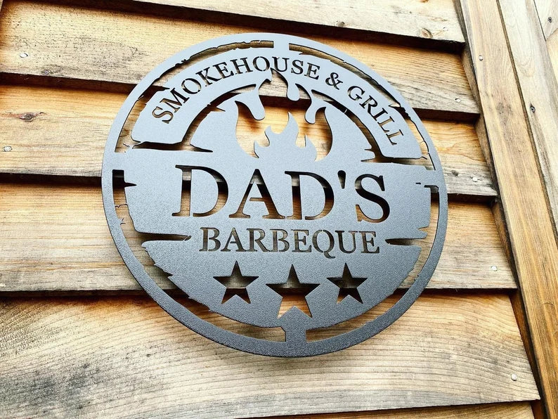 Personalized Metal BBQ Grill Sign –  Smokehouse & Grill Wall Art & Gift for Dad