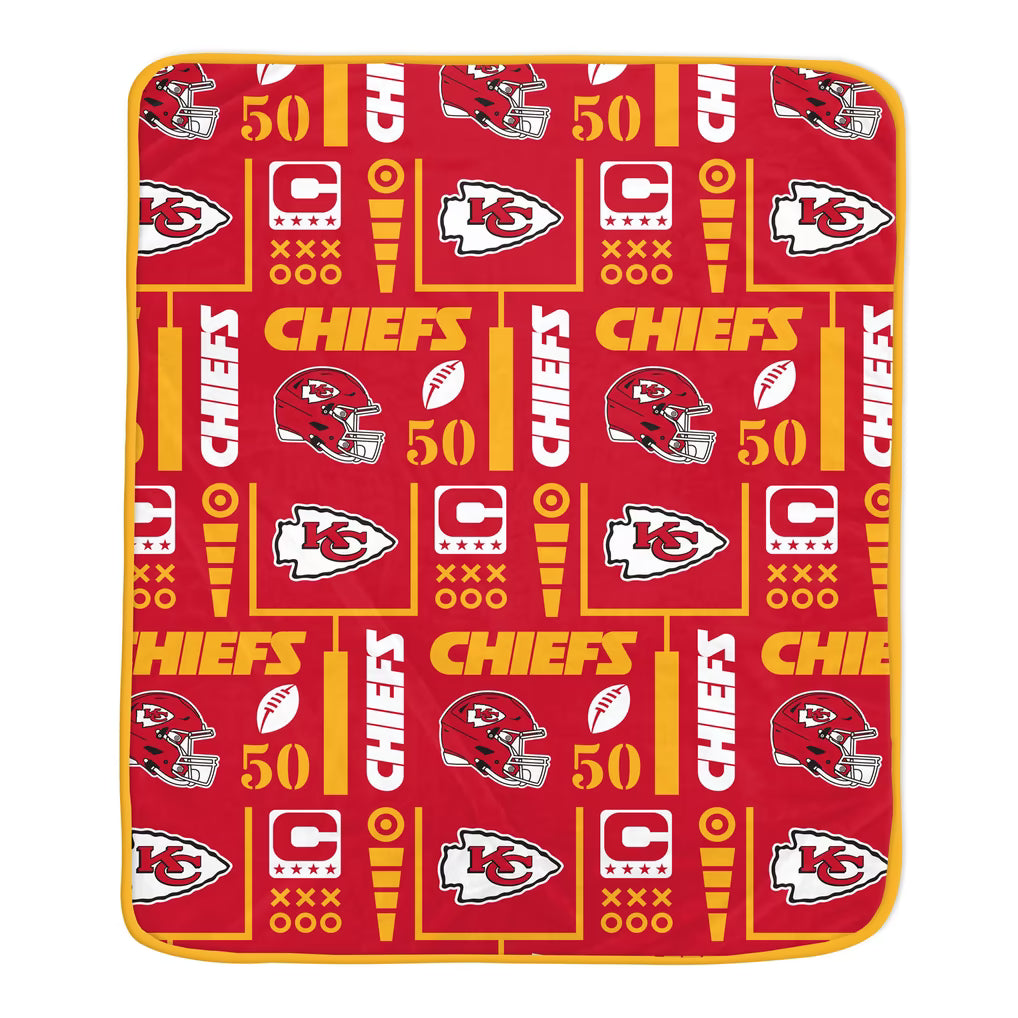 Kansas City Chiefs Team Spirit Super Soft Plush Throw Blanket – 60" x 70"