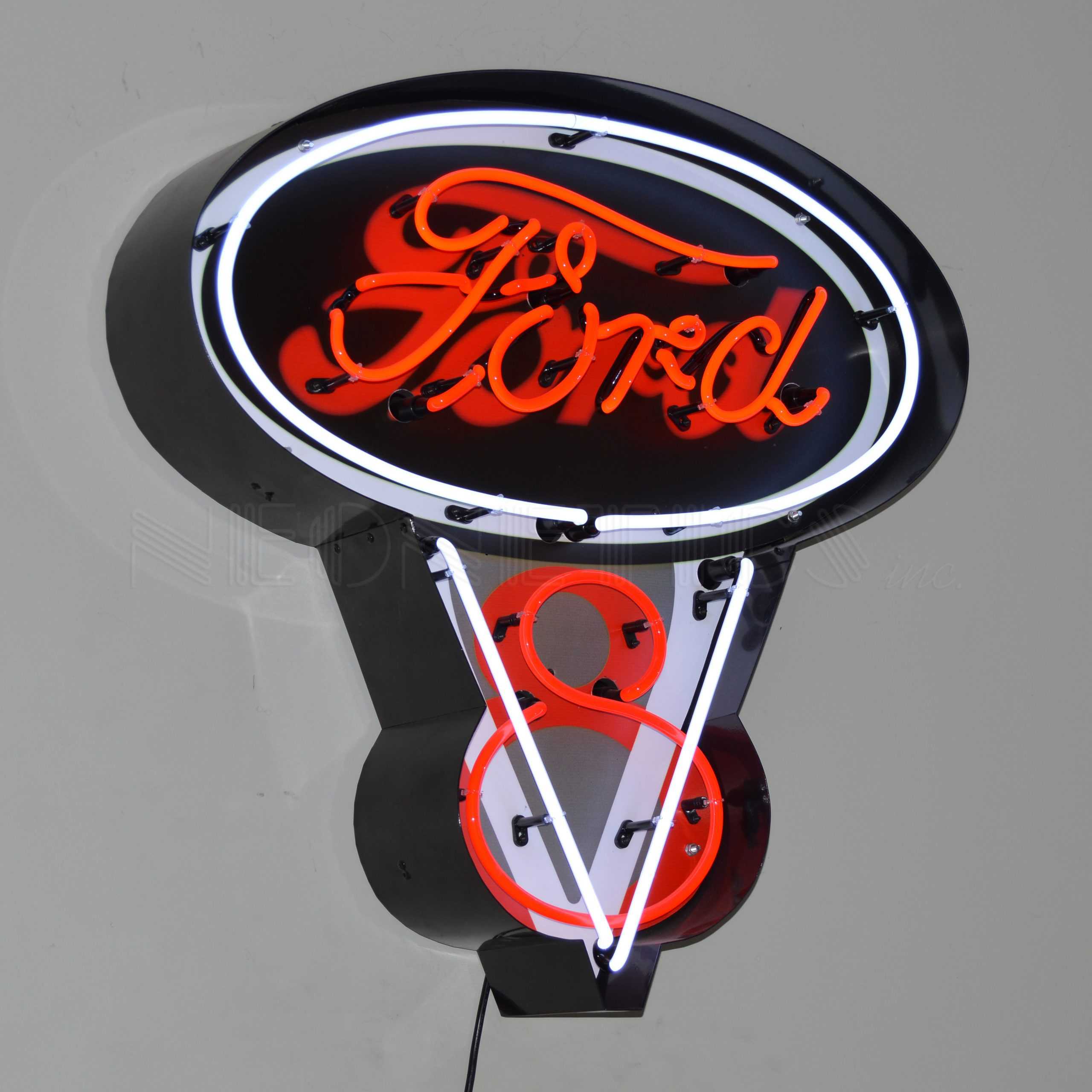 FORD V8 NEON SIGN IN METAL CAN