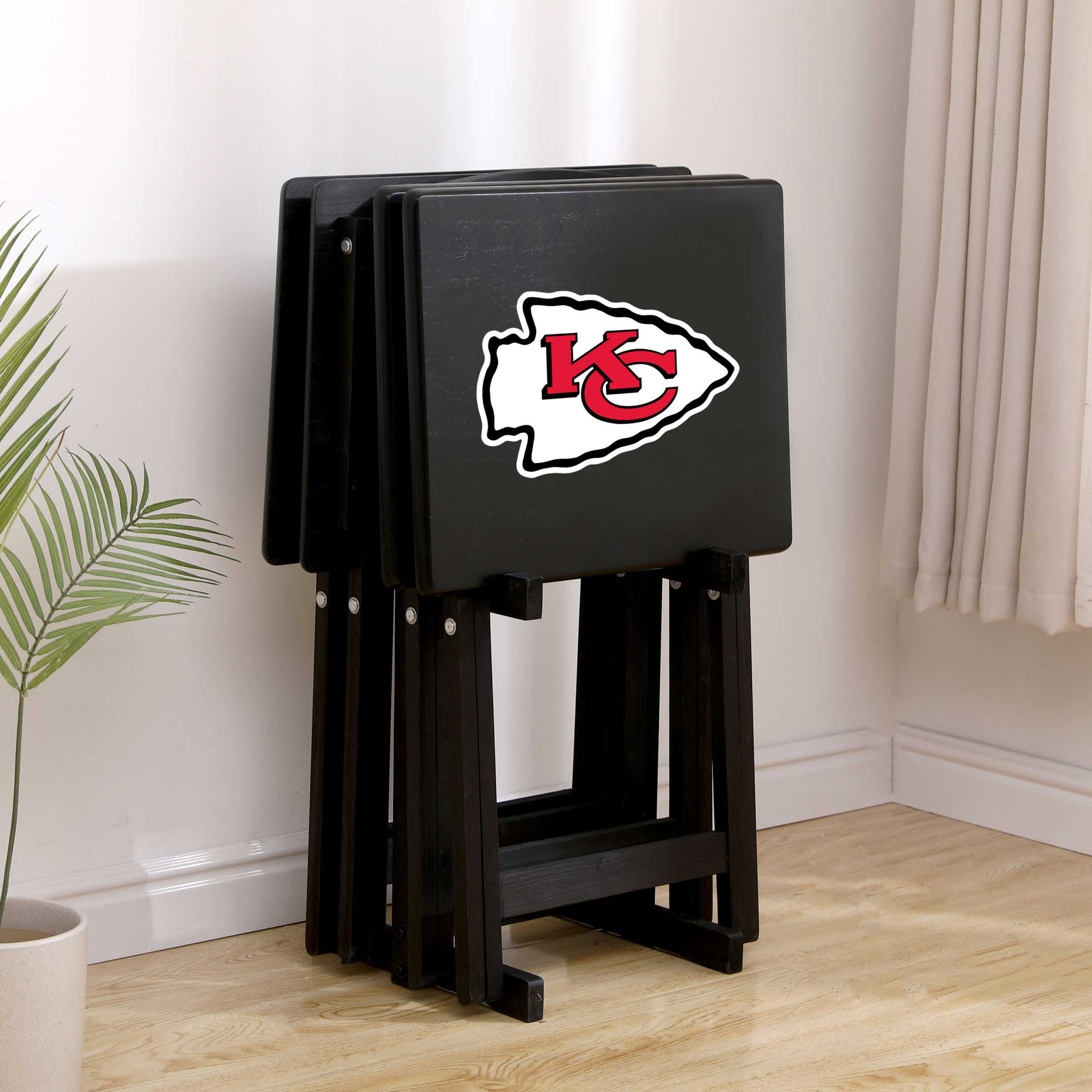KANSAS CITY CHIEFS TV TRAYS WITH STAND