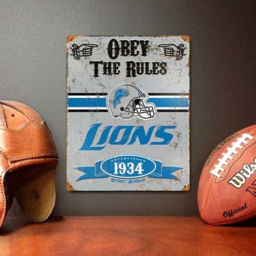 Detroit Lions Embossed Metal Sign