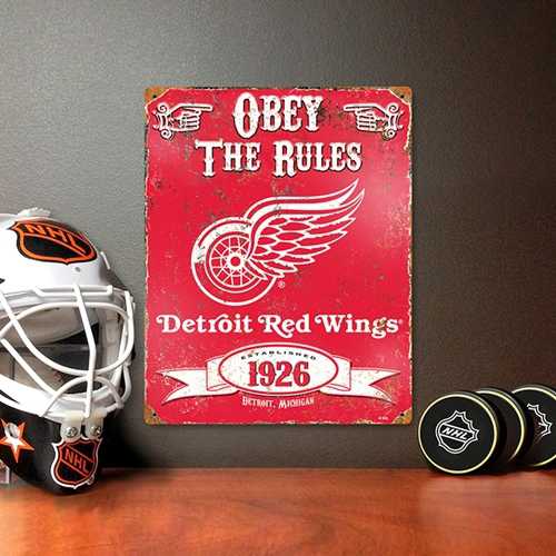 Detroit Red Wings Embossed Metal Sign